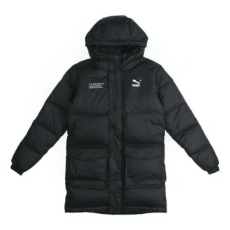 Parka de plumas PUMA x Tyakasha “Negro y blanco”