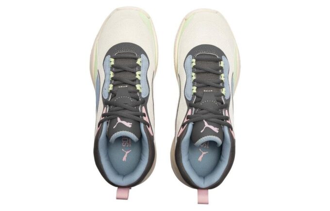 Playmaker “Pasteles blancos susurrantes”