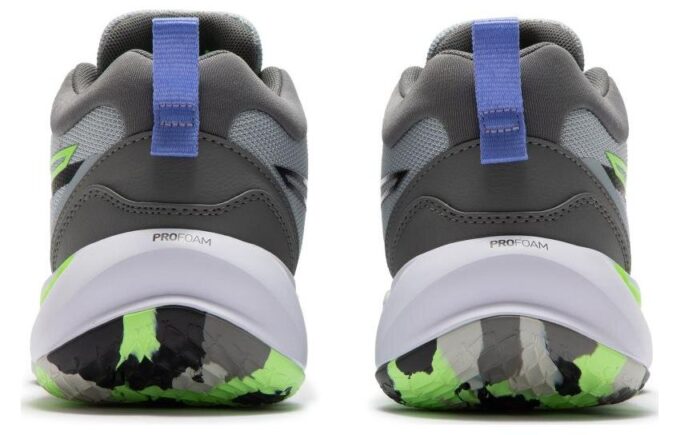 Playmaker Pro “Gris Verde”