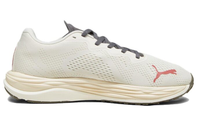 Primera milla x Velocity Nitro 2 “Nieve alpina”