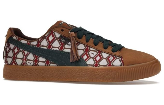 PUMA x Dapper Dan Clyde Vintage “Pre-Game Runway – Marrón”