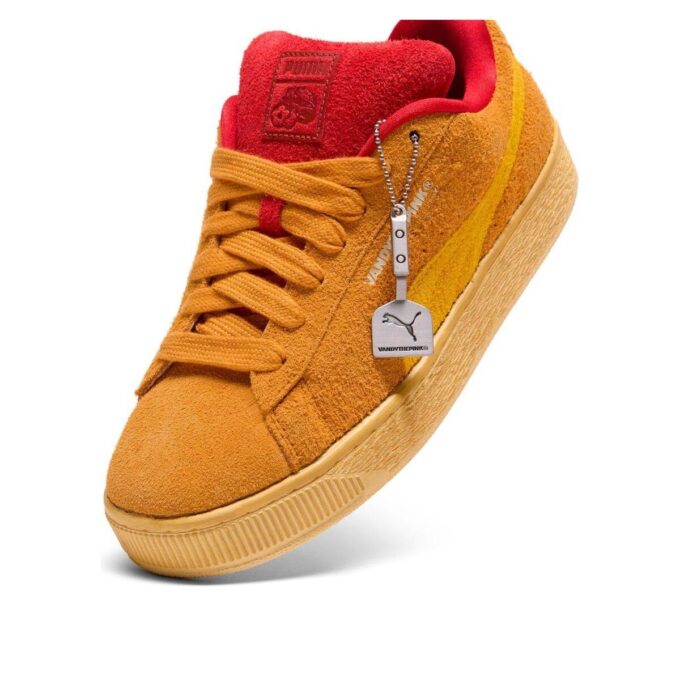 PUMA x VANDYTHEPINK Suede XL “Té de jengibre y mandarina”
