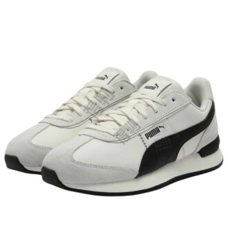 R78 Retro “Blanco y Negro”