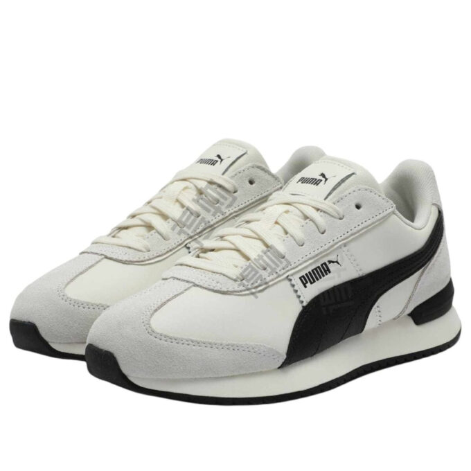 R78 Retro “Blanco y Negro”