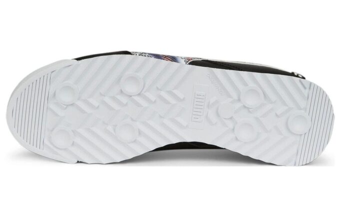 Roma Via x BMW Motorsport “Blanco y negro”