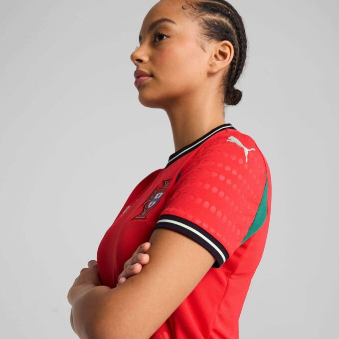 Réplica de la camiseta de fútbol local de Portugal ’25 para mujer Réplica de la camiseta de fútbol local de Portugal ’25 para mujer