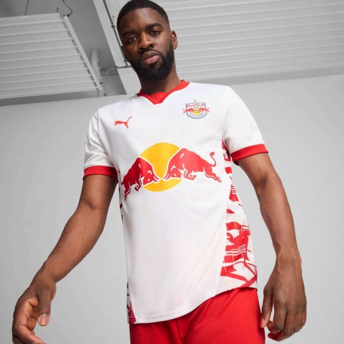 Réplica de la camiseta de fútbol local del RB Salzburgo 24/25 para hombre Réplica de la camiseta de fútbol local del RB Salzburgo 24/25 para hombre