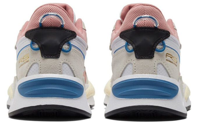 RS-Z apuesta por “Blanco, rosa y azul”