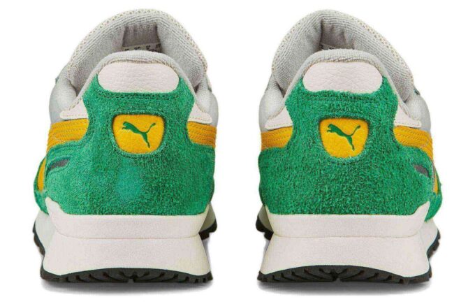 RX 737 Nuevo Vintage “Nimbus Cloud Amazon Green”