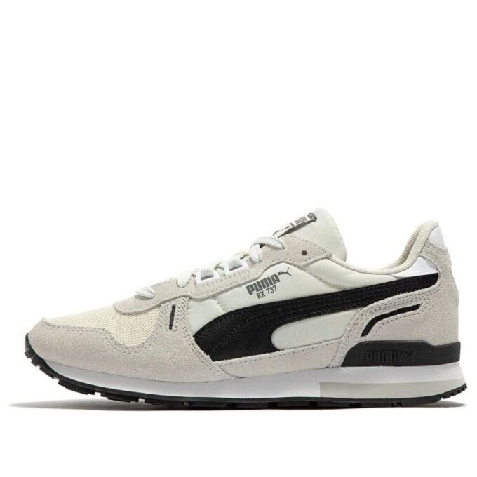 RX 737 Vintage “Blanco y negro susurrante”
