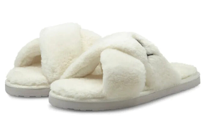 Sandalias Fluff X Strap “Whisper White” (Mujeres)