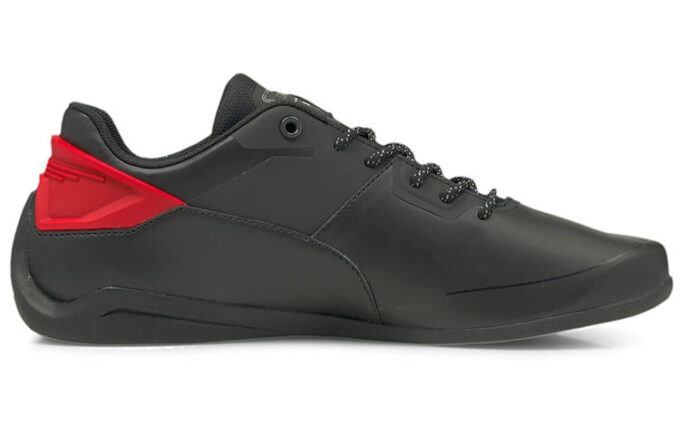 Scuderia Ferrari Drift Cat Delta “Negro Rojo”