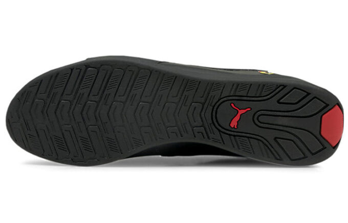 Scuderia Ferrari Drift Cat Delta “Negro Rojo”