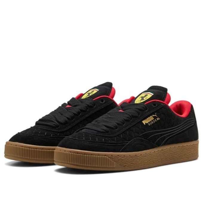 Scuderia Ferrari Suede XL “Negro”