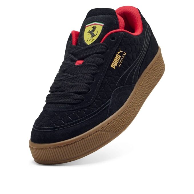 Scuderia Ferrari Suede XL “Negro”