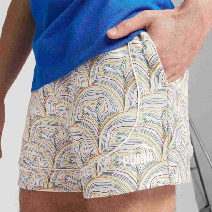 Shorts ESSENTIALS GRAPHIC de 5″ para hombre