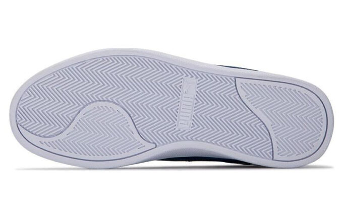 Shuffle Mid “Blanco Lago Azul”