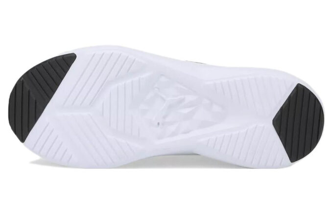 Softride Fly “Negro Blanco”