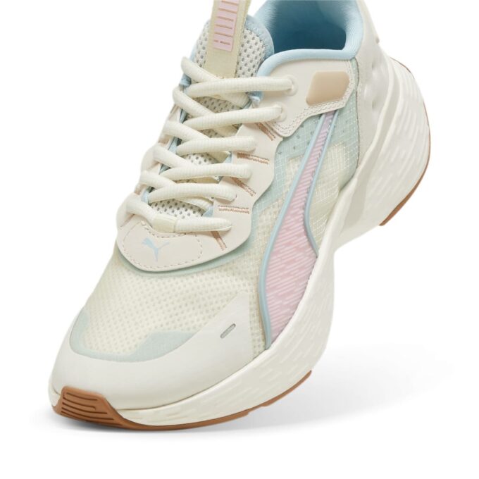 Softride Sway “Nieve alpina: un susurro rosa”