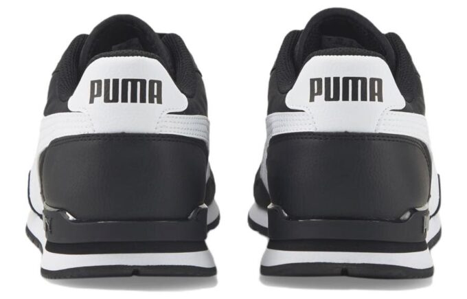ST Runner v3 NL “Negro y blanco”