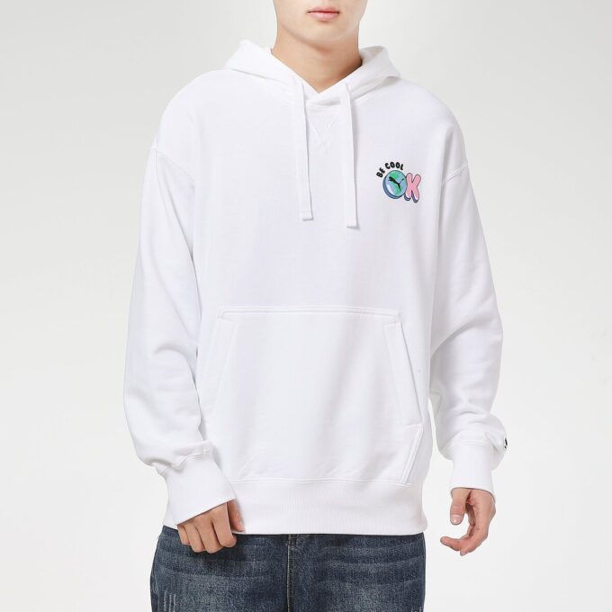 Sudadera con capucha gráfica del centro “Blanco, azul y rojo”
