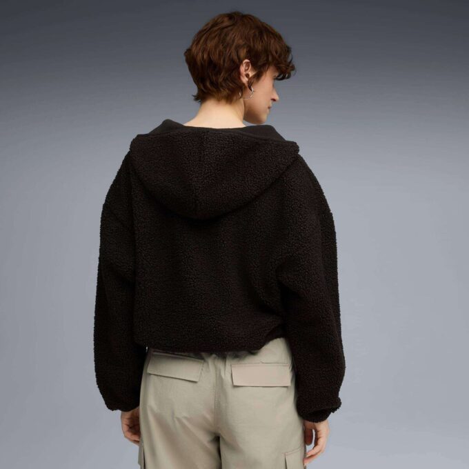 Sudadera con capucha polar para mujer de Wardrobe Essentials Sudadera con capucha polar para mujer de Wardrobe Essentials