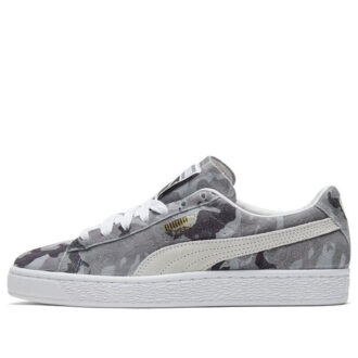 Suede Classic Ambush “Negro/Castle Rock/Blanco”