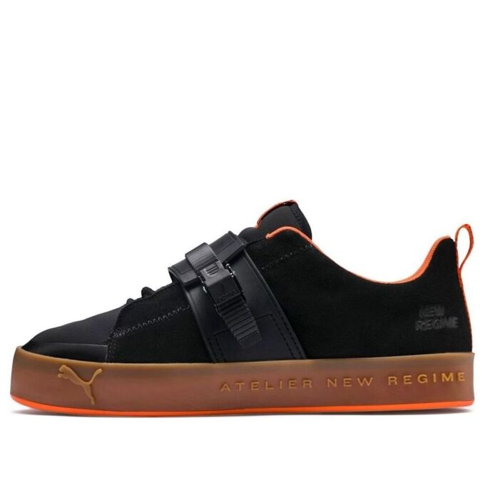 Tirantes de plataforma “Black Scarlet Ibis” de Atelier New Regime x Court
