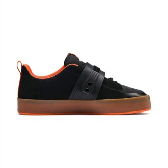 Tirantes de plataforma “Black Scarlet Ibis” de Atelier New Regime x Court