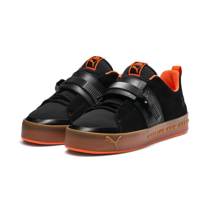 Tirantes de plataforma “Black Scarlet Ibis” de Atelier New Regime x Court