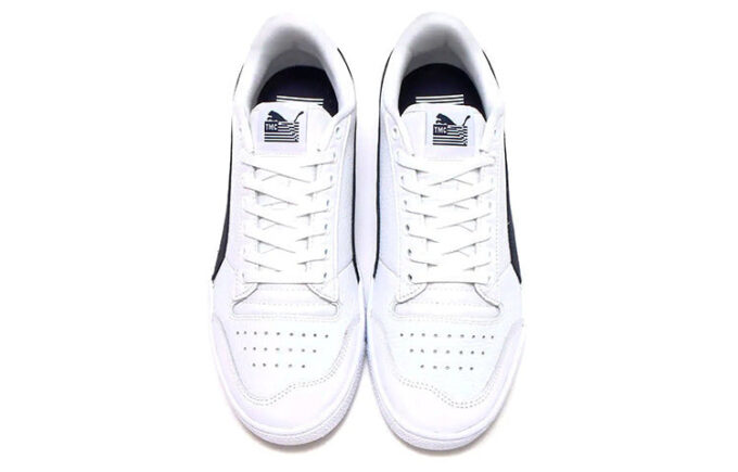 TMC x Ralph Sampson “Abrigo blanco”