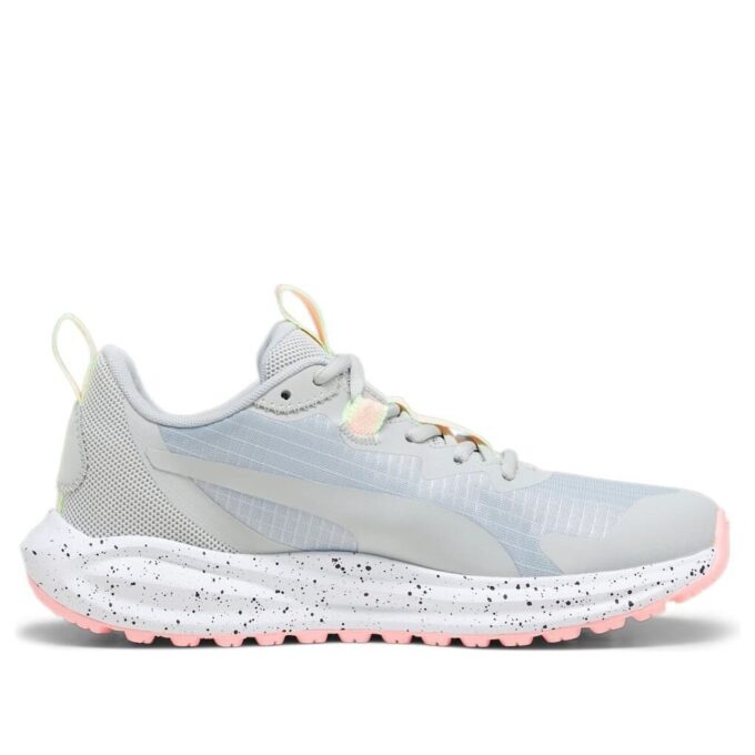 Twitch Runner Trail “Gris claro rosa”