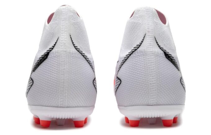 Ultra Match + LL MG “Blanco y Rojo”