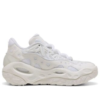 una LaMelo Ball LaFranc RNR “Triple White”
