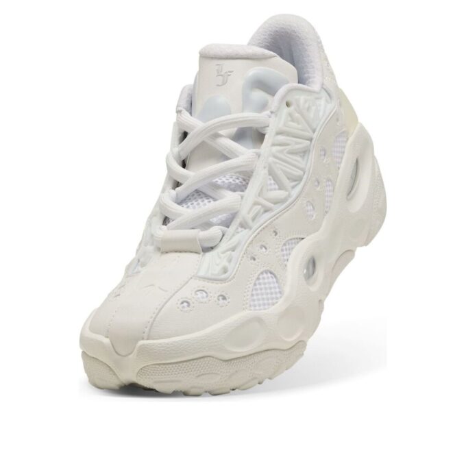 una LaMelo Ball LaFranc RNR “Triple White”