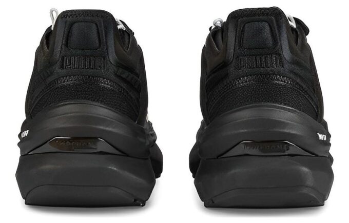 Variante Nitro Sci-Tech “Negra”