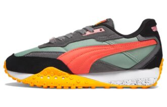 (WMNS) Blacktop Rider “Amor de marca”