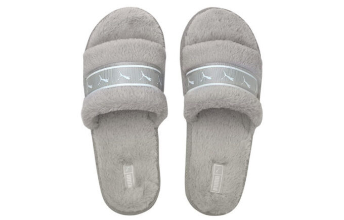 (WMNS) Diapositiva de remezcla de Fluff “Nimbus Cloud”