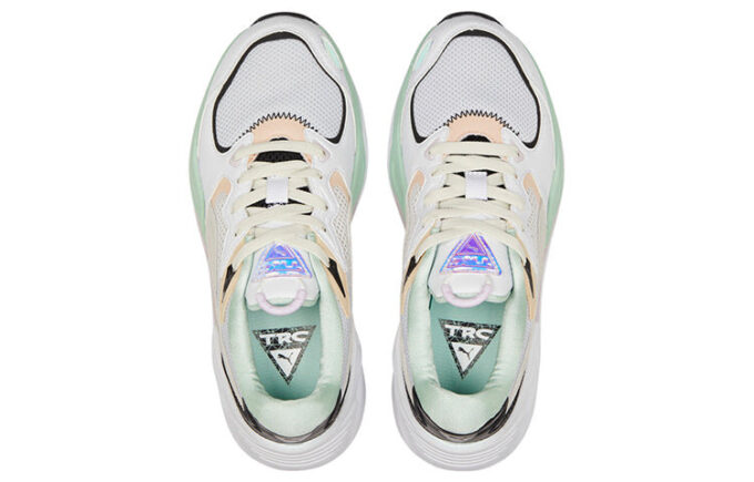(WMNS) Dimensiones TRC Mira “Nube de Nimbo Blanco”