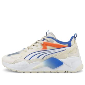 (WMNS) Efecto RS-X “Marcianos silenciados – Zafiro marfil”