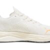 (WMNS) First Mile x Velocity Nitro 2 “Blanco cálido, melón brillante”