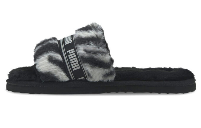 (WMNS) Fluff Slide “Wild – Negro”