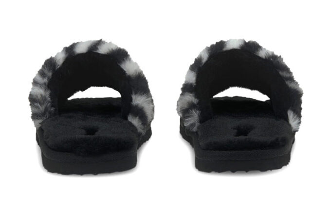 (WMNS) Fluff Slide “Wild – Negro”