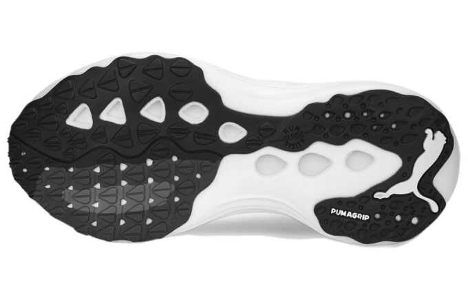 (WMNS) ForeverRun Nitro “Negro Blanco”