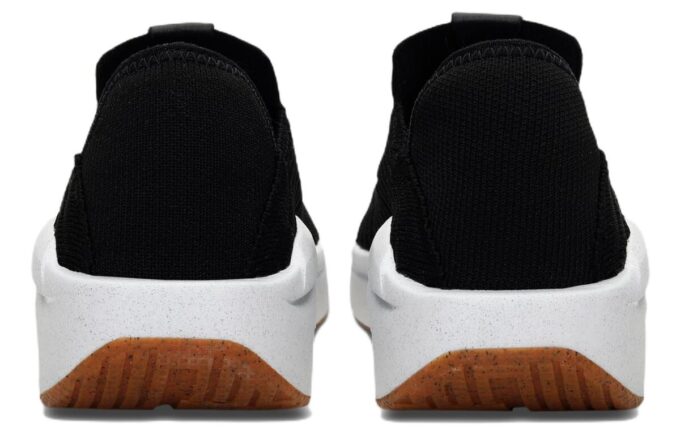 (WMNS) Ilumina “Blanco y negro”