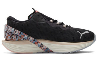 (WMNS) Maggie Stephenson x Run XX Nitro Artwork “Hielo Ártico Negro”