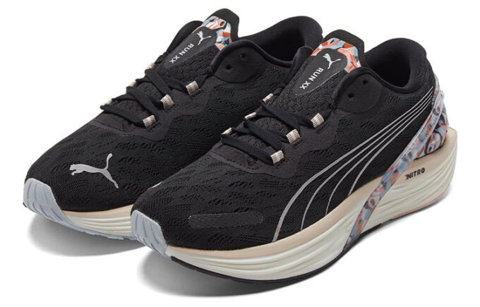(WMNS) Maggie Stephenson x Run XX Nitro Artwork “Hielo Ártico Negro”