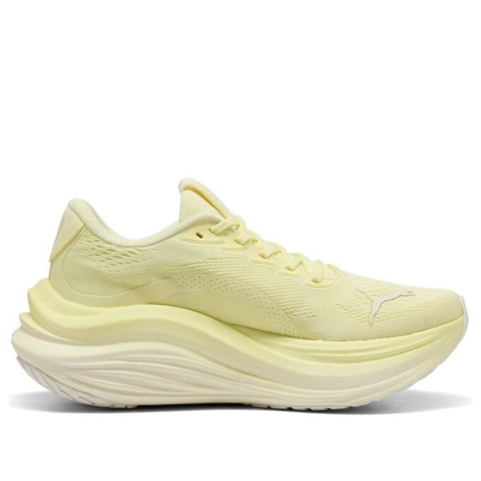 (WMNS) MagMax Nitro “Luna Dorada”