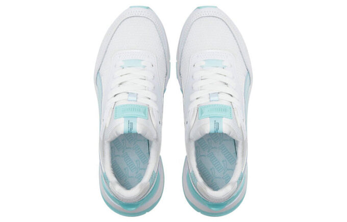 (WMNS) Mirage Sport Glow “Azul cáscara de huevo blanco”