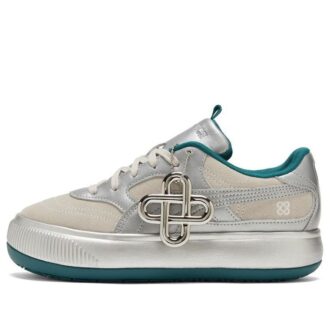 (WMNS) Pronuncia x Suede Mayu 2 “Silver Ultra Violet” (WMNS) Pronuncia x Suede Mayu 2 “Silver Ultra Violet”